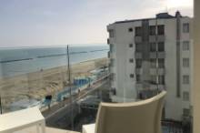 AFFITTO APPARTAMENTO VISTA MARE PESARO - ZONA MARE (AB-5)