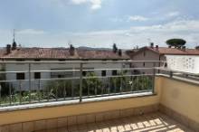 Vendita appartamento con ampio scoperto Pesaro - Zona Case Bruciate (AP889)