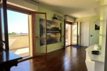 Vendita luminoso appartamento Pesaro - Zona Soria (AP882)