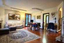 Vendita villetta con giadino Pesaro - Trebbiantico (IN190)