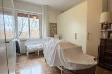 Vendesi luminoso appartamento Pesaro - Zona centro-mare (AP931)