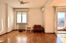 Vendita appartamento luminoso con posto auto Pesaro - Zona mare (AP928)