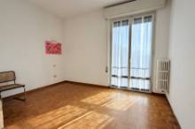 Vendita appartamento luminoso con posto auto Pesaro - Zona mare (AP928)