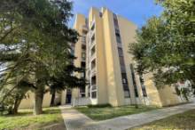 Vendita ampio appartamento con box auto Pesaro - Zona Cinque Torri (AP932)