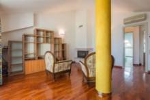 Vendita attico con ampia terrazza e garage Pesaro - Zona Baia Flaminia (AP935)