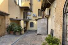 Vendita appartamento affrescato Pesaro - zona centro storico (AP933)