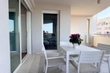 Vendita appartamento con terrazza e box auto Pesaro - zona centro-mare (AP938)