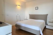 Vendita appartamento con terrazza e box auto Pesaro - zona centro-mare (AP938)