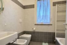 Vendita appartamento con terrazza e box auto Pesaro - zona centro-mare (AP938)