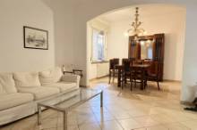 Vendita appartamento in villino bifamiliare con giardino Pesaro - Zona mare (AP940)