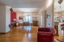 Vendita appartamento con giardino e garage Pesaro Zona Pantano (AP952)