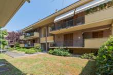 Vendita elegante attico su due livelli Pesaro - Zona Miralfiore (AP954)