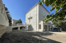 Vendita appartamento al piano nobile di Villa Pesaro - Zona mare (AP958)